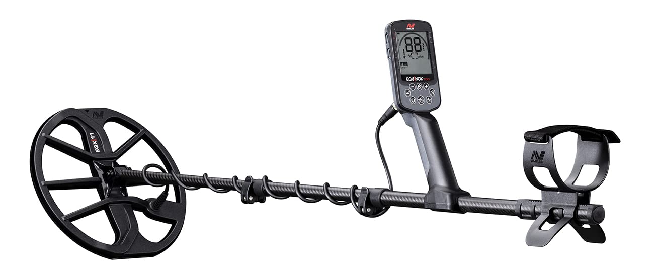 MINELAB Equinox 700 Metal Detector